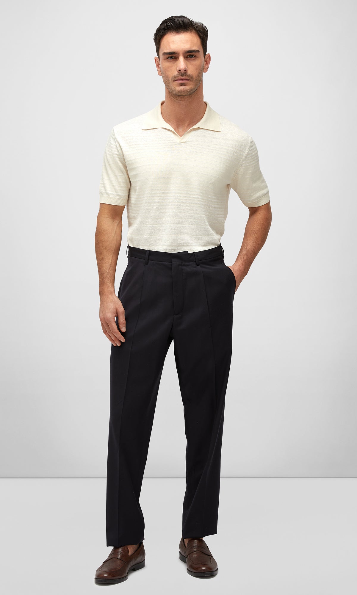 Lightweight Wool Tailored Trousers